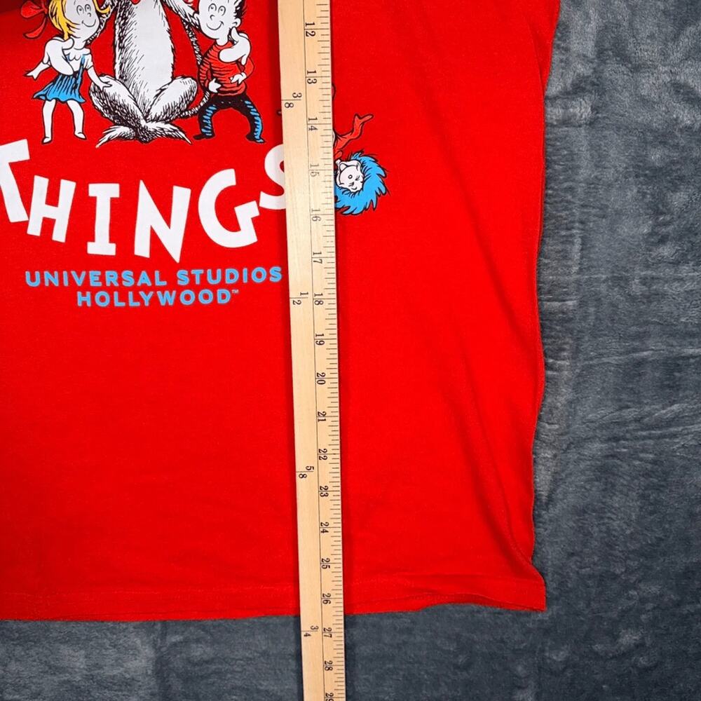 Dr Seuss Teacher Of All Things Universal Studios T-Shirt Mens M‎ Red Cat In The - Picture 6 of 6